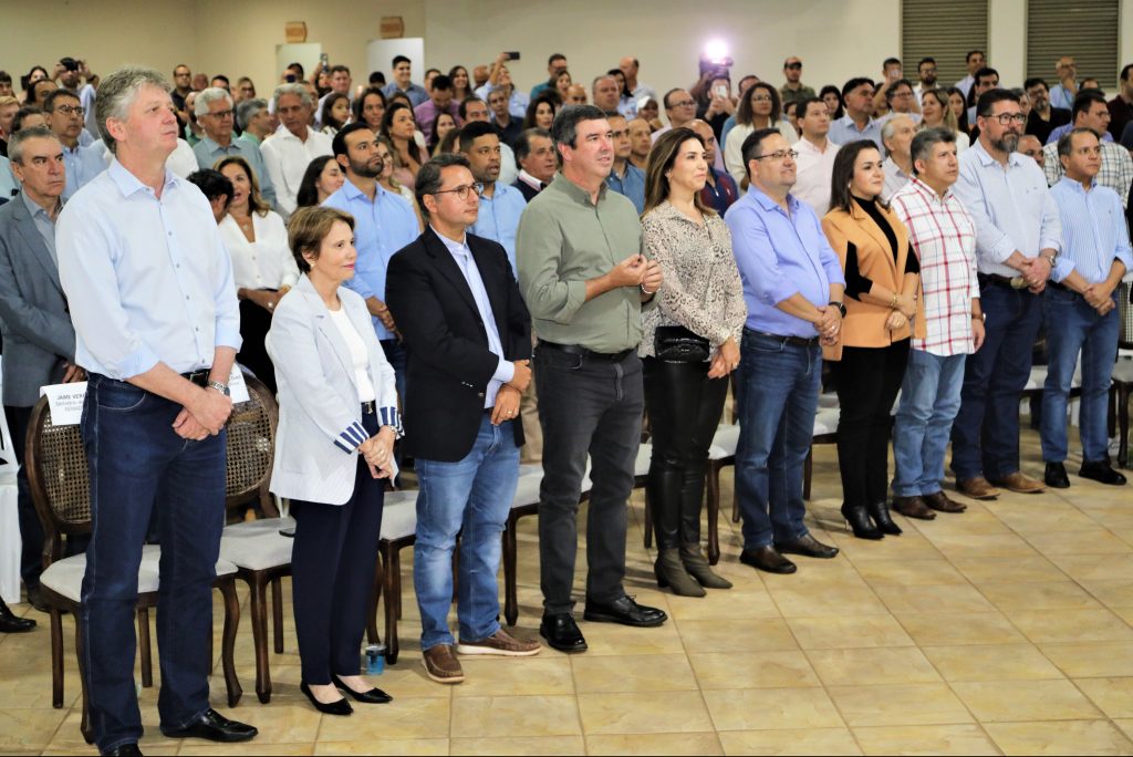 Força do agro é destaque na abertura da Expogrande