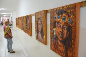 Abril indígena: exposição celebra importância da cultura dos Povos Originários