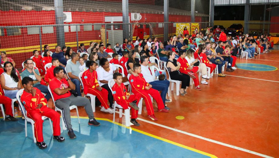 SCFV Bombeiros do Amanhã encerra ciclo de atividades com apresentações culturais em TL