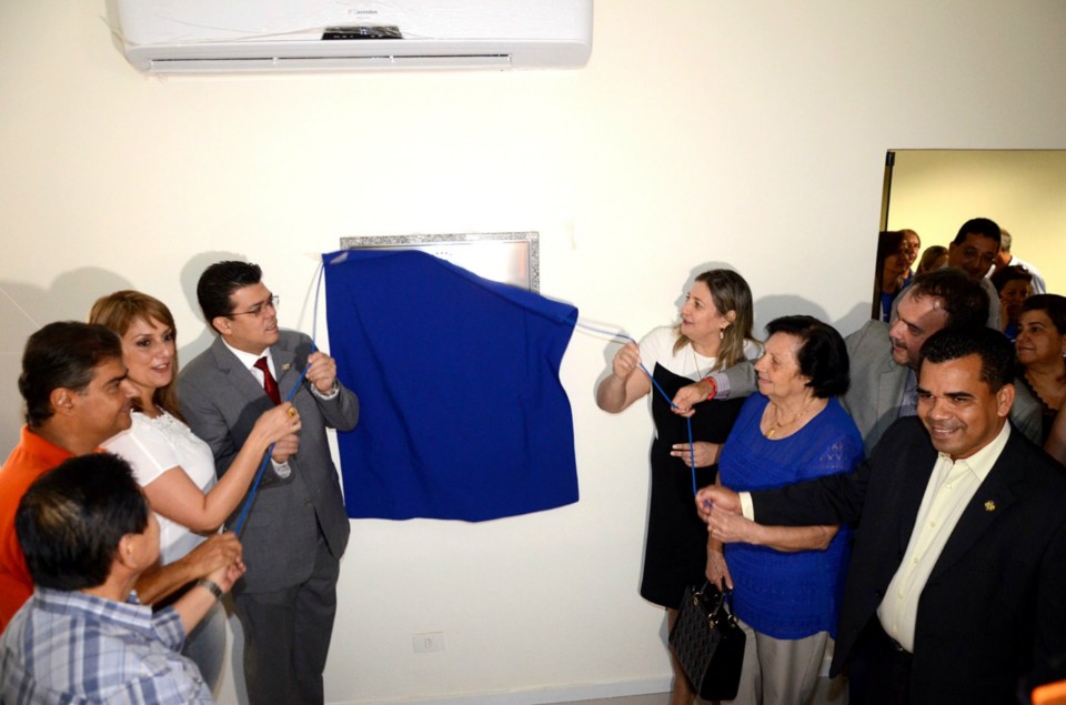 Prefeito Gilmar Olarte inaugura nova sede do IMPCG
