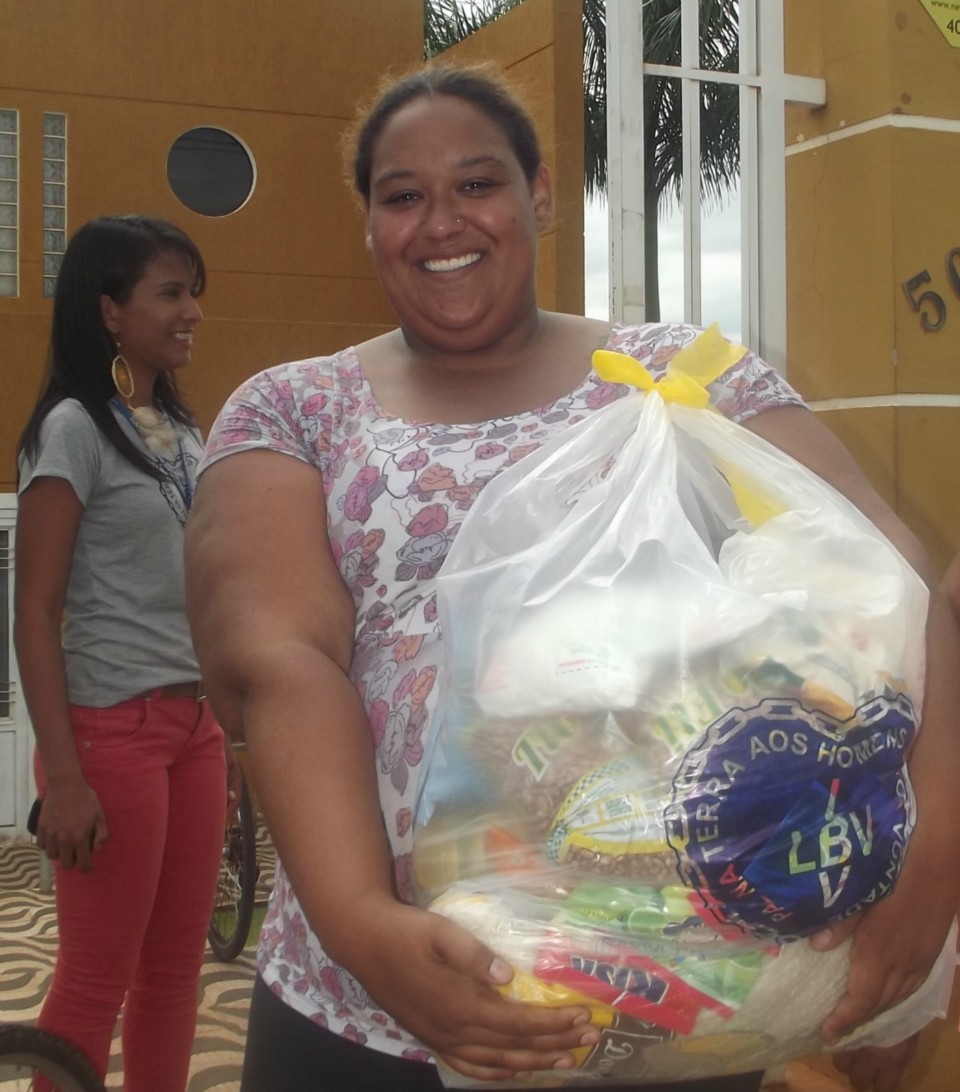 'A LBV realiza a mudança na vida das pessoas', afirma mãe beneficiada
