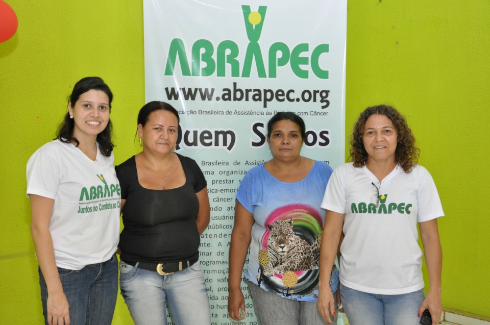 Família ABRAPEC reúne-se para confraternização da Páscoa