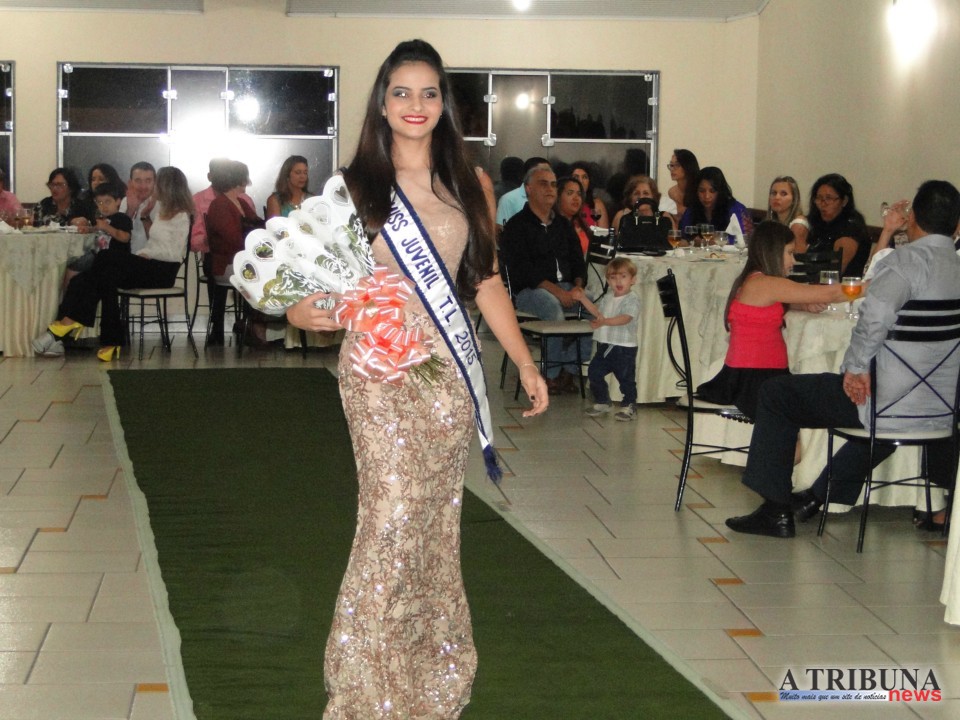 Letícia Caldeira Grillo é coroada Miss Três Lagoas 2015