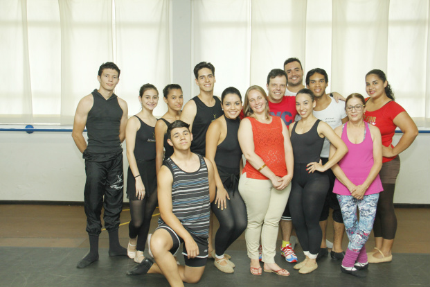 Itaú e Festival de Dança de Joinville capacitam profissionais da dança
