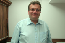 Dr. Carlos Eduardo Prado Costa