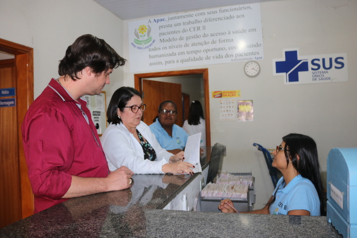 André Bittencourt visita Centro Especializado em Reabilitação