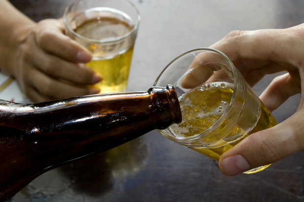 Projeto de Lei impede demissão por justa causa em casos de alcoolismo