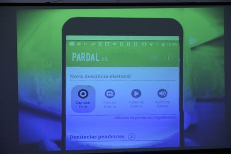 O TSE lançou o aplicativo Pardal nas eleições municipais de 2016 para receber denúncias - José Cruz/Agência Brasil