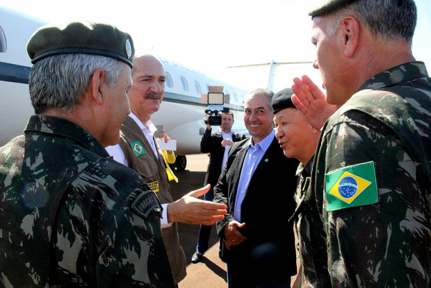 Reinaldo e ministro da Defesa elogiam Sistema de Monitoramento de Fronteiras
