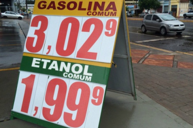 Gasolina começa a subir na segunda e pode chegar a R$ 3,40 na Capital