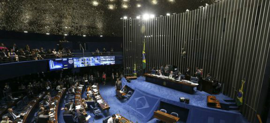 A PEC segue agora para promulgação, que deverá ocorrer em sessão solene. Fabio Rodrigues Pozzebom/Agência Brasil