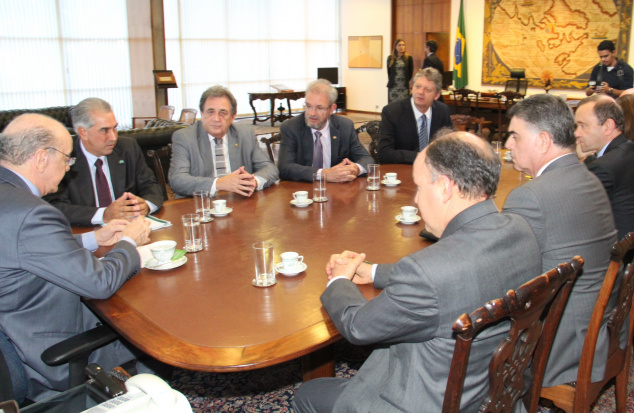Reunião com ministro Serra garantiu avanços na logística de MS/ Foto: Chico Ribeiro