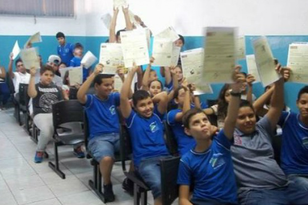 Alunos de escola estadual se preparam para Olimpíada Brasileira de Matemática
