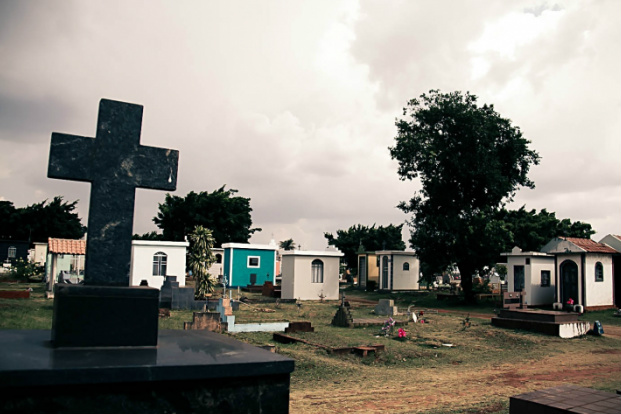 Prefeitura prepara cemitérios para visitação no Dia dos Finados
