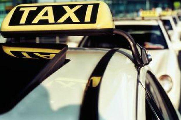 Agetran entrega credenciais a novos coordenadores de pontos de táxi-mototáxi