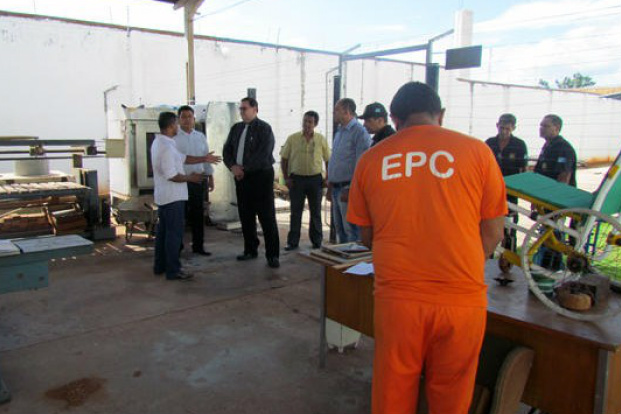 Diretor-presidente da Agepen visita unidades prisionais de Corumbá