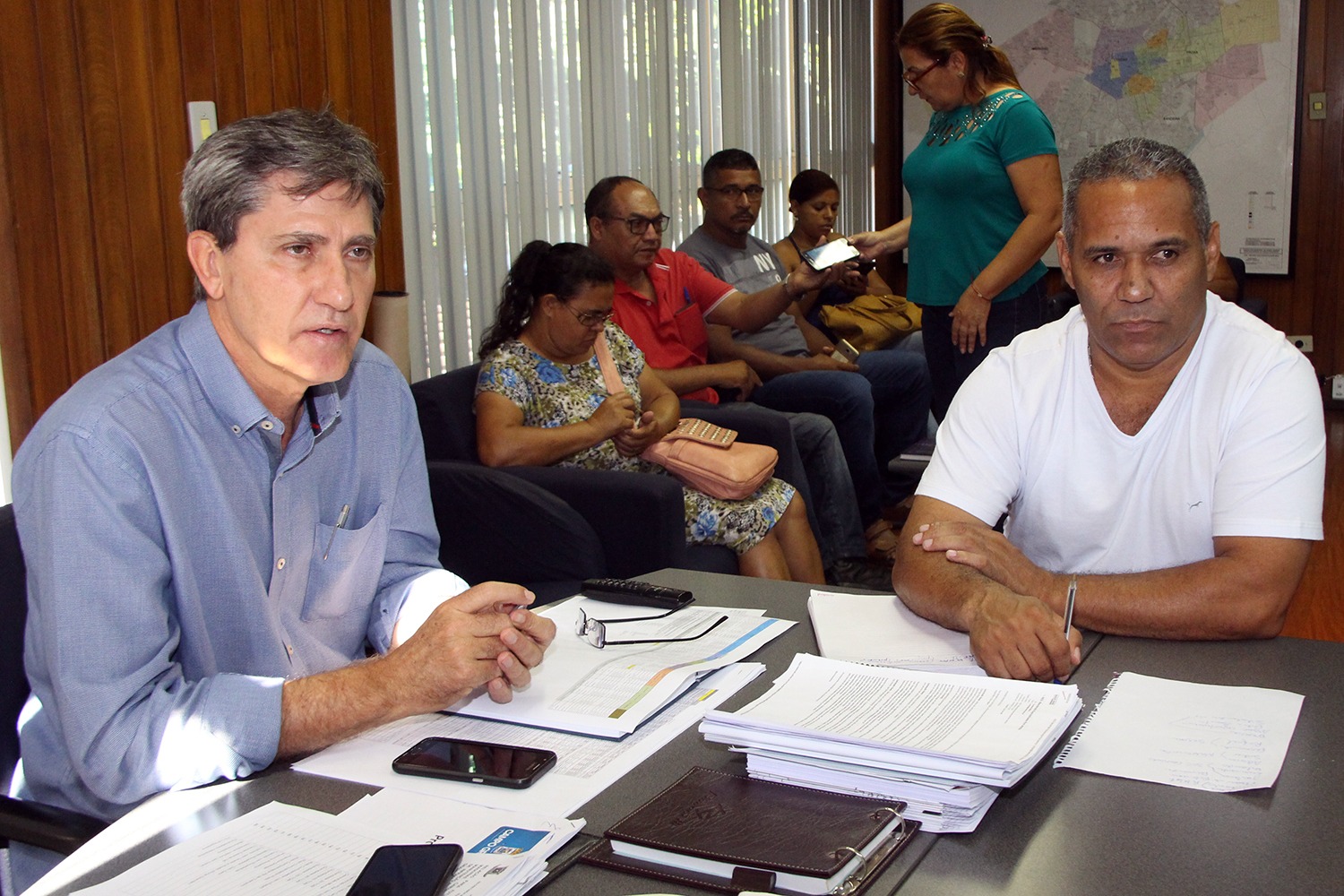 Chiquinho Telles fortalece trabalho de lideranças comunitárias de Campo Grande