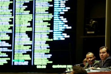 Texto-base da proposta foi aprovado em plenário na semana passada (Wilson Dias/Arquivo/Agência Brasil)